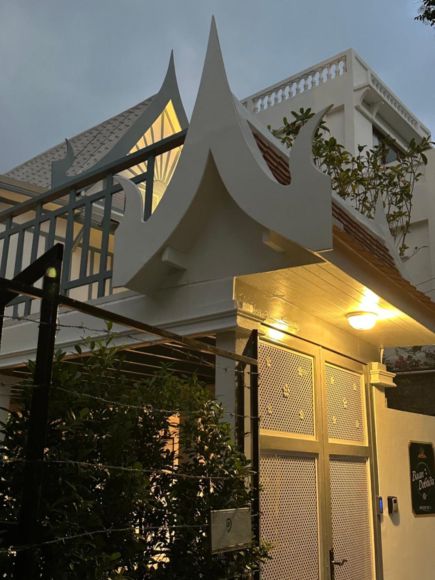 Baan Debtida Hotel Bangkok Exterior foto