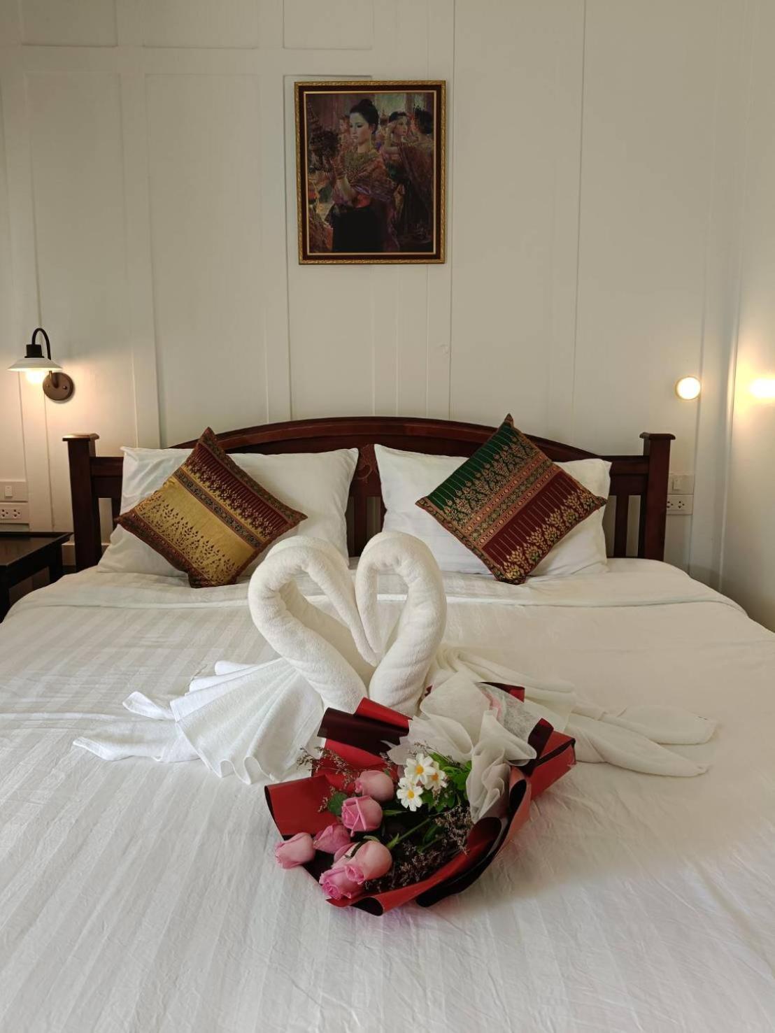 Baan Debtida Hotel Bangkok Exterior foto